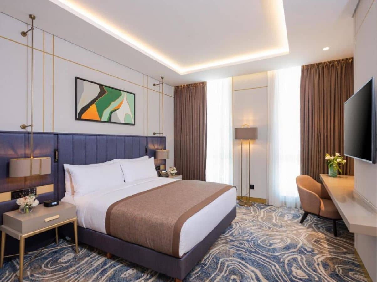 rooms-classic-room