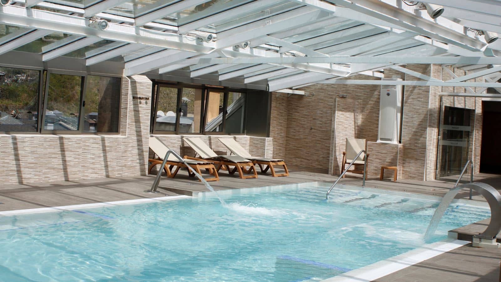 pools-indoor-pool