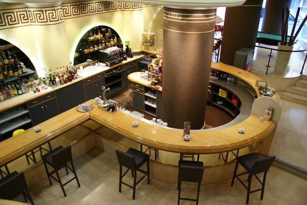 restaurants-cafeteria