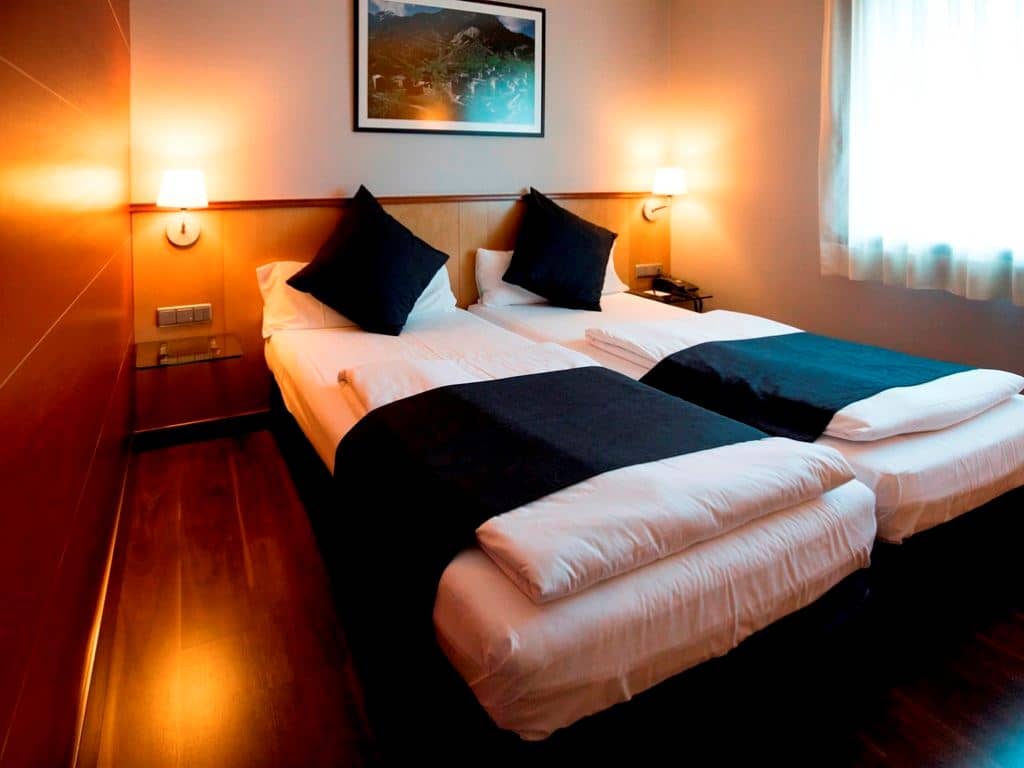 rooms-standard-room