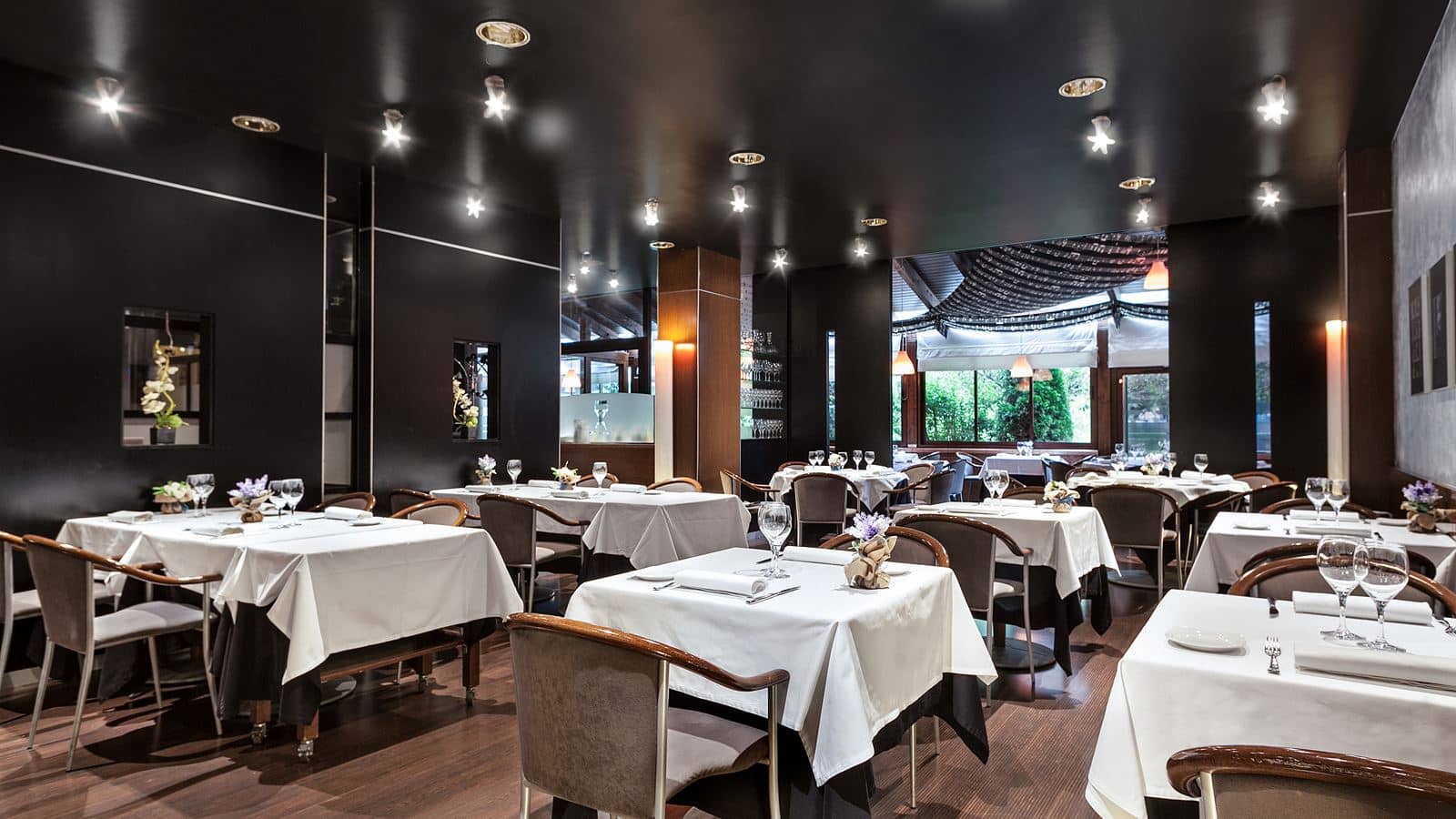 restaurants-restaurants