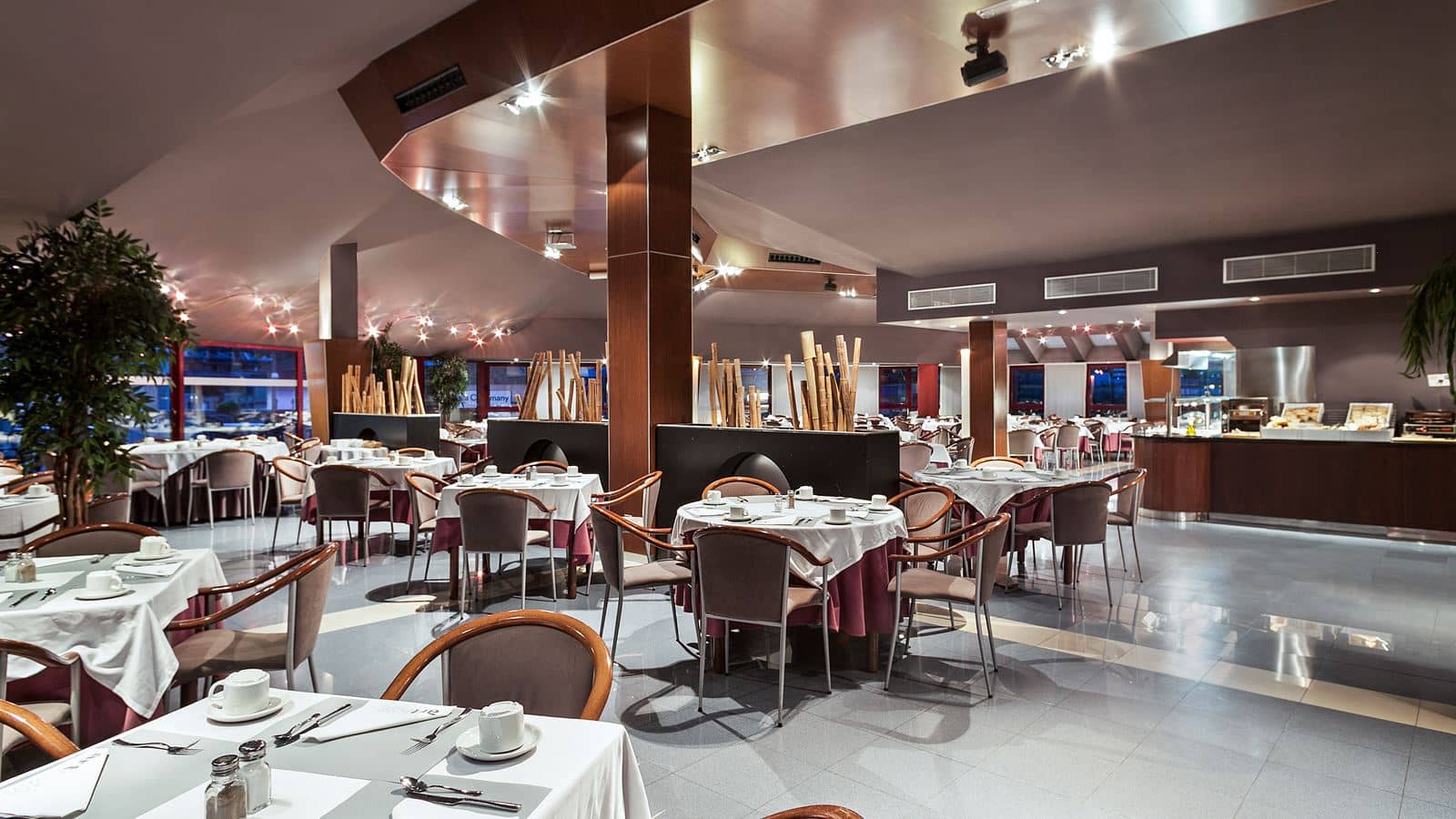 restaurants-restaurants