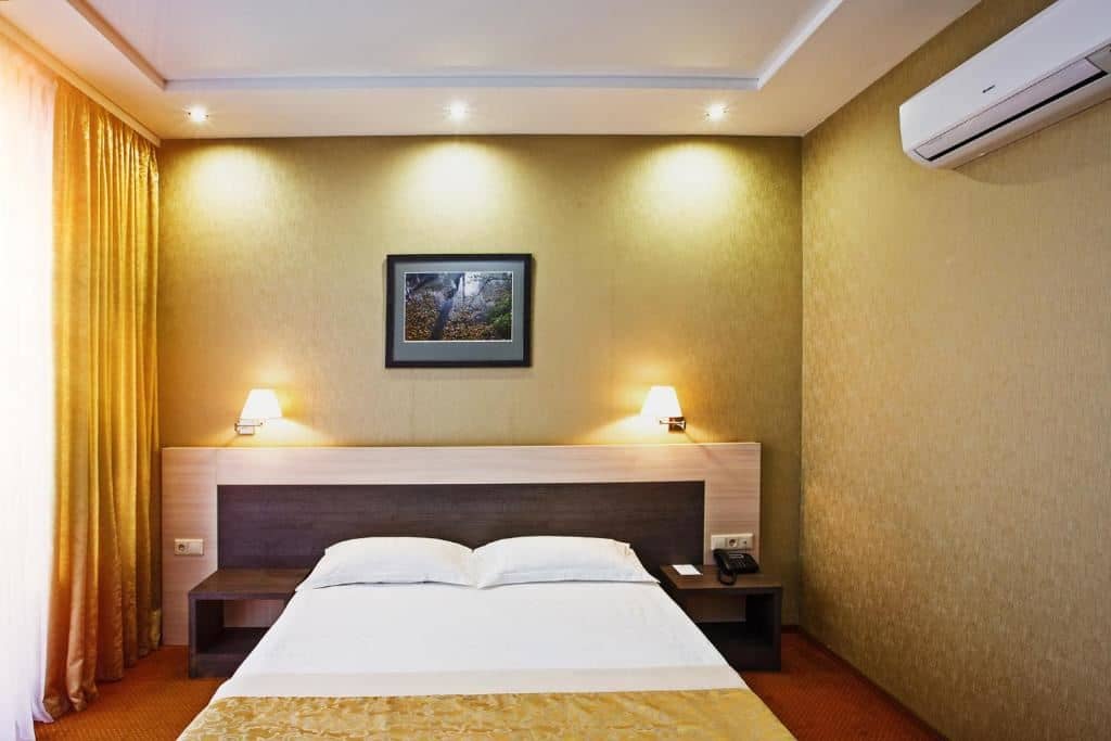rooms-double-standard-room