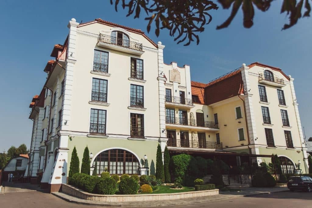 general-main-building