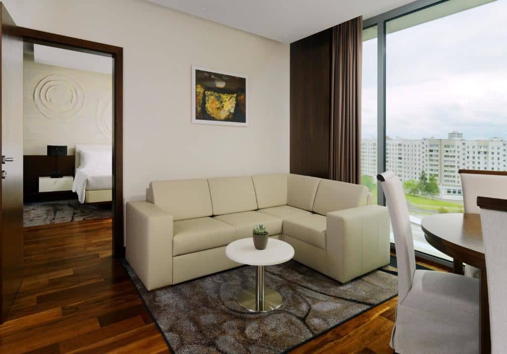 rooms-suite