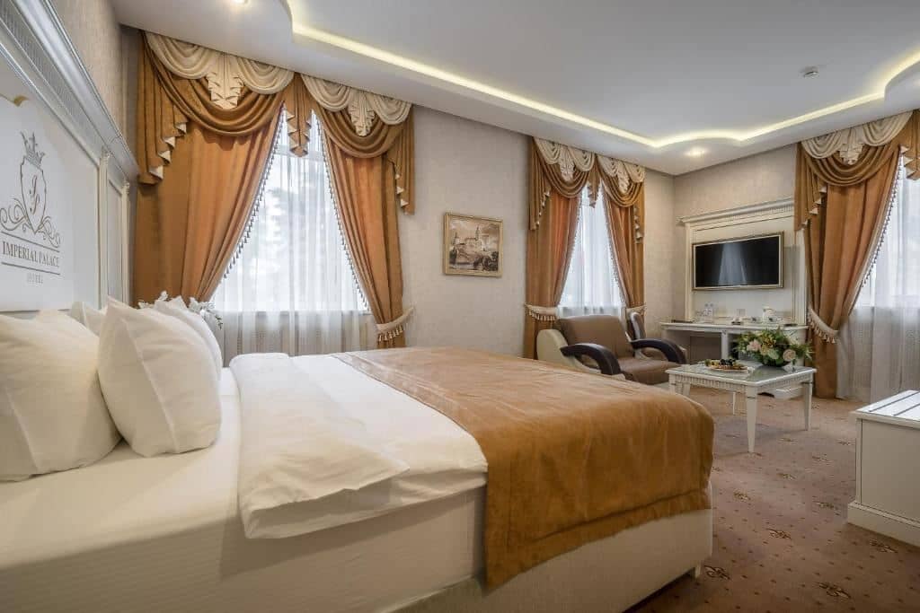 rooms-family-room