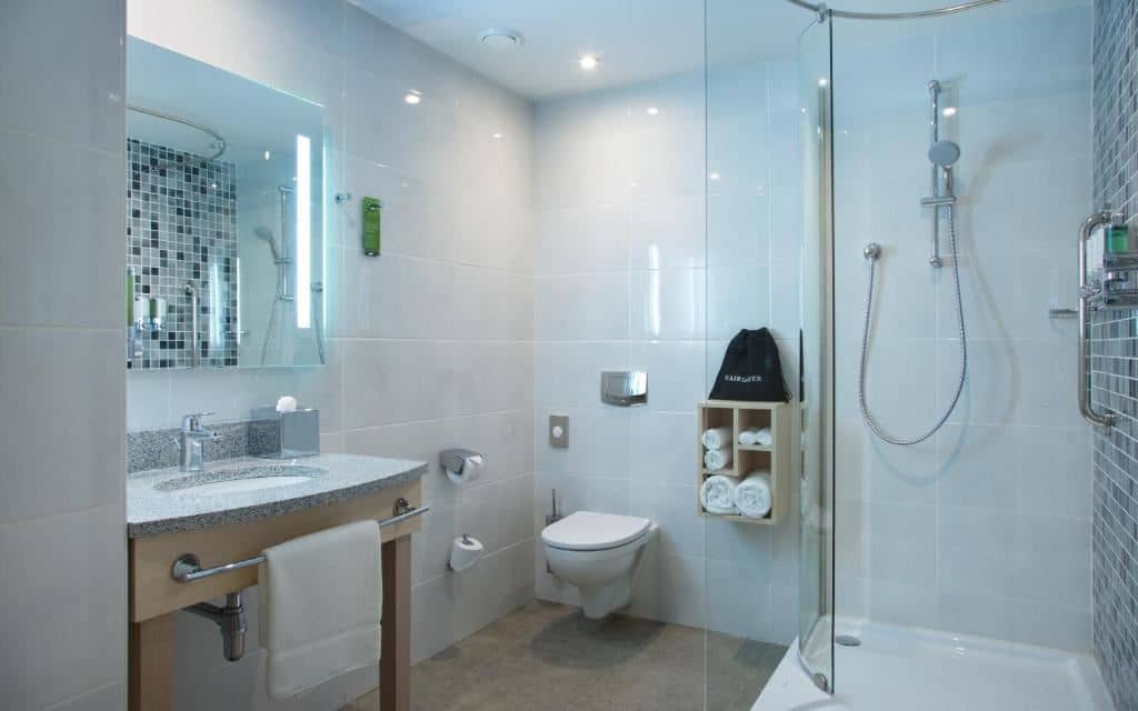 rooms-family-room