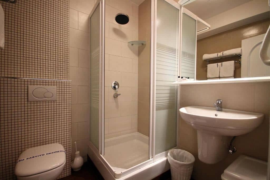 rooms-apartment-a2