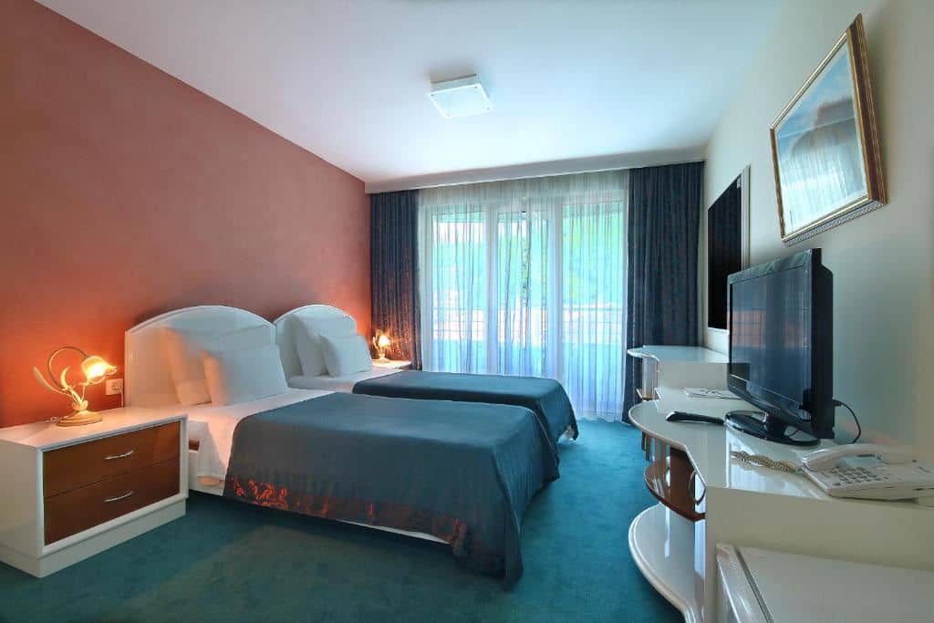 rooms-double-room