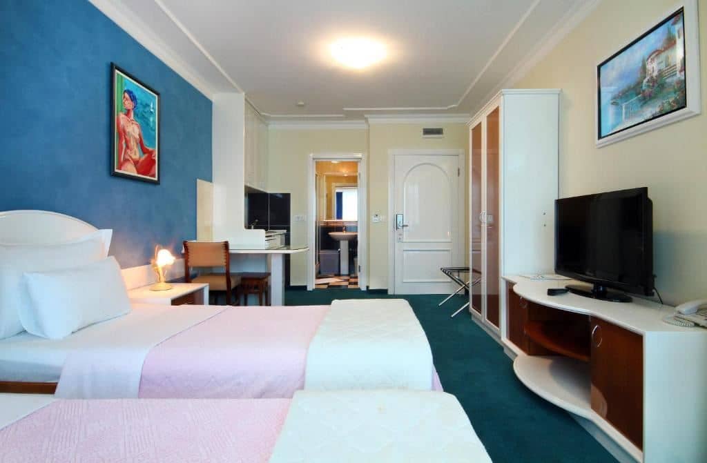 rooms-studio-02