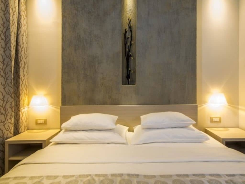 rooms-double-room