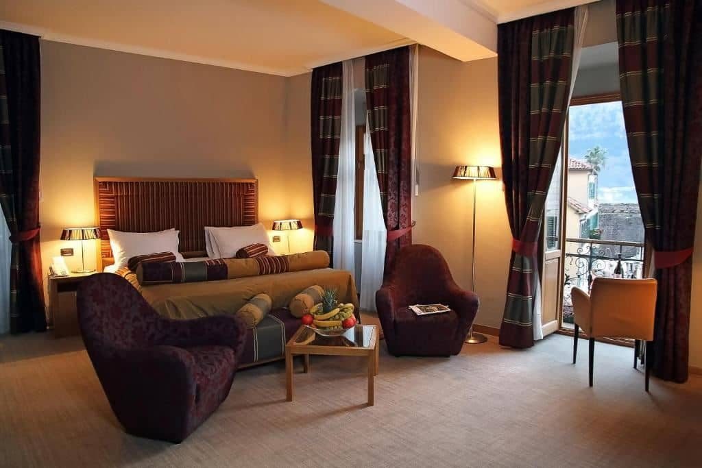 rooms-junior-suite