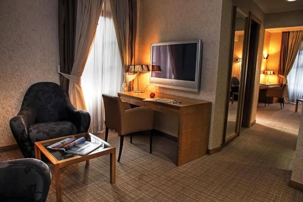 rooms-junior-suite