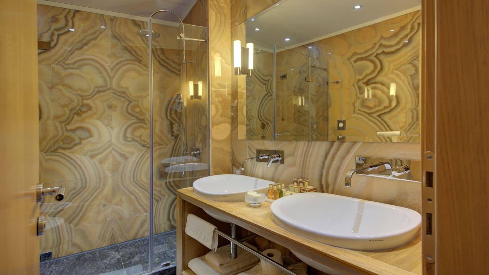 rooms-junior-suite
