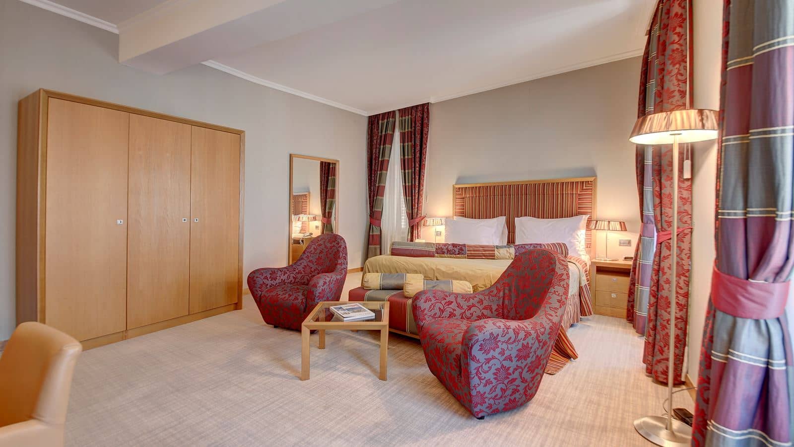 rooms-junior-suite