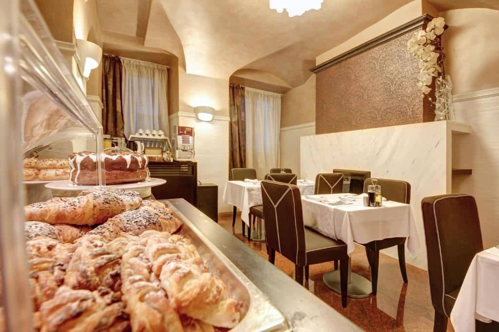 restaurants-restaurants