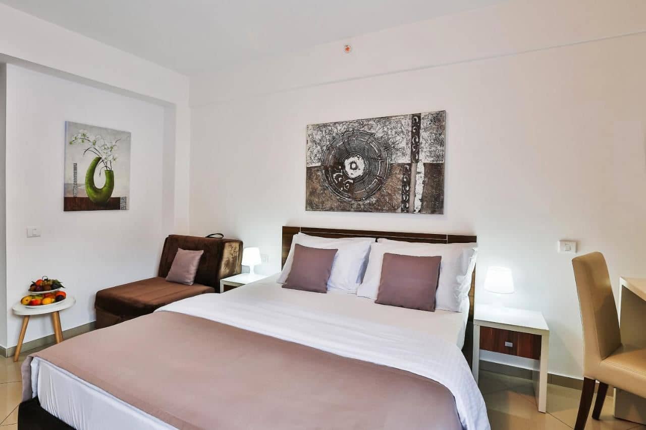 rooms-doubletwin-room-with-extra-bed