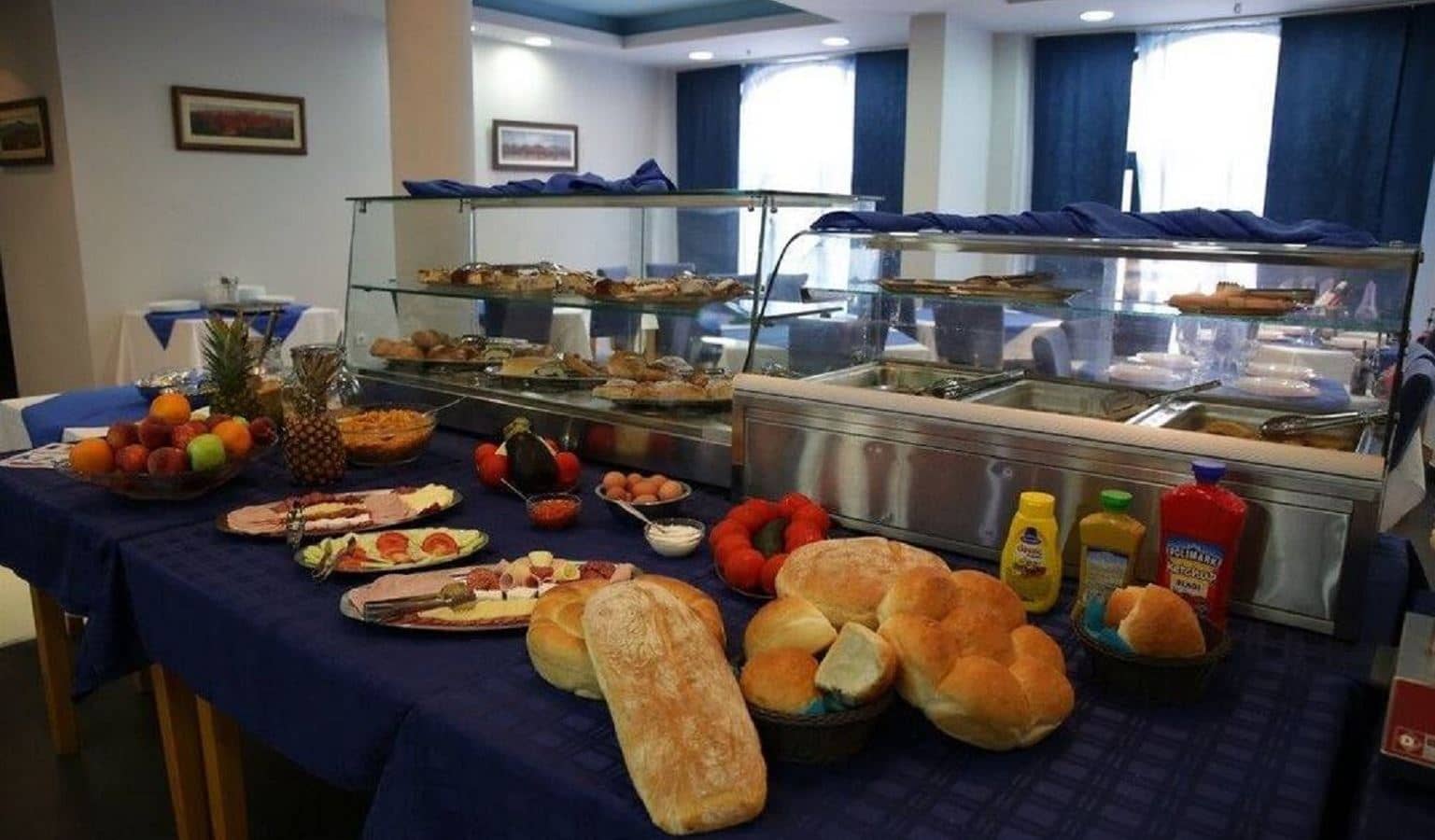 restaurants-restaurants