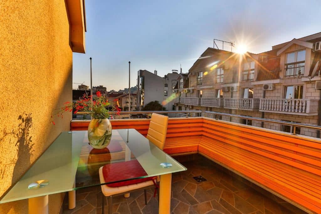 rooms-triple--luxury-studio