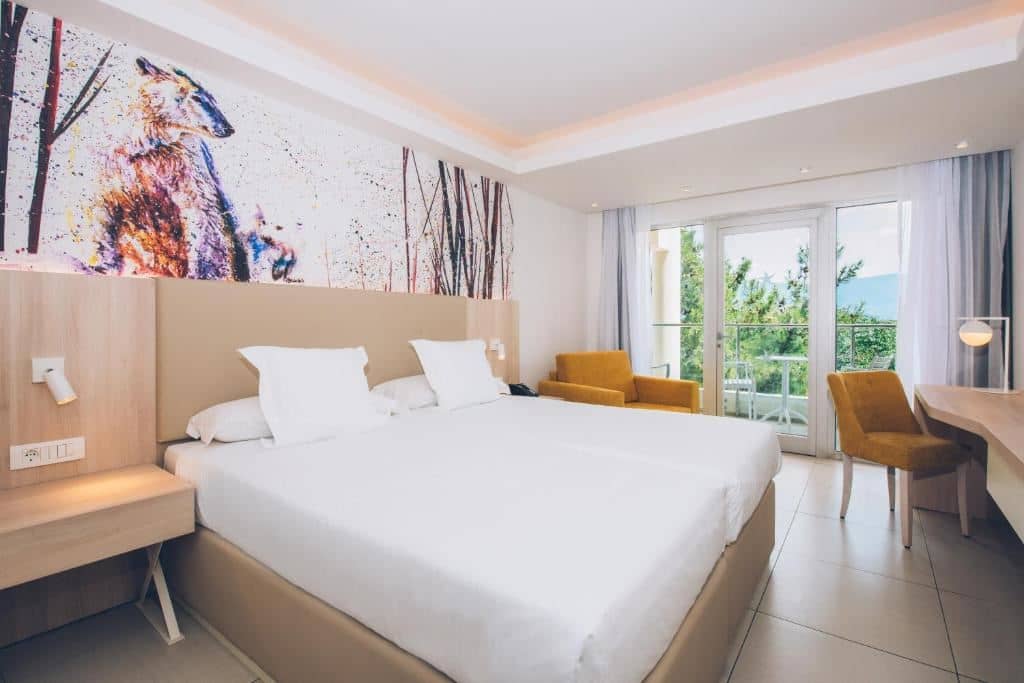 rooms-double-room-garden-view-with-terrace