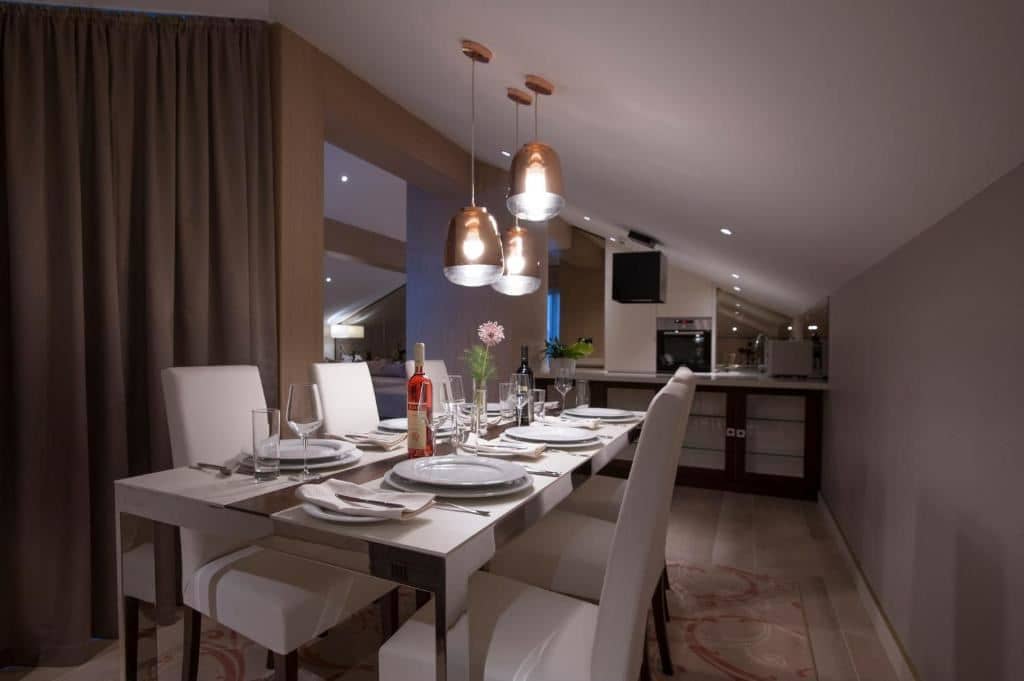 rooms-deluxe-apartment