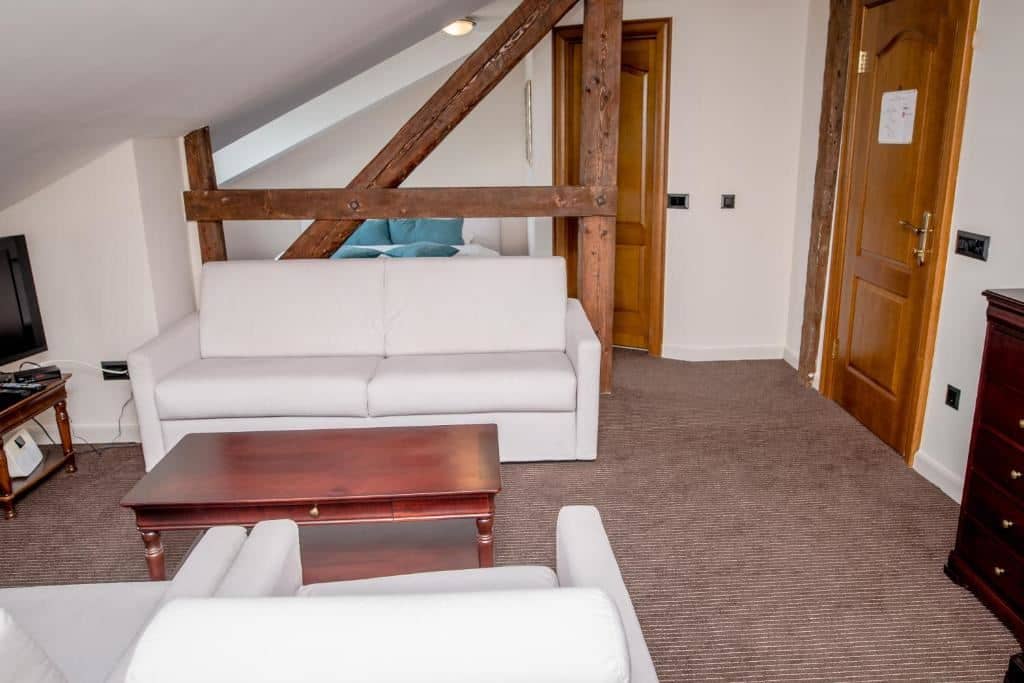 rooms-junior-suite