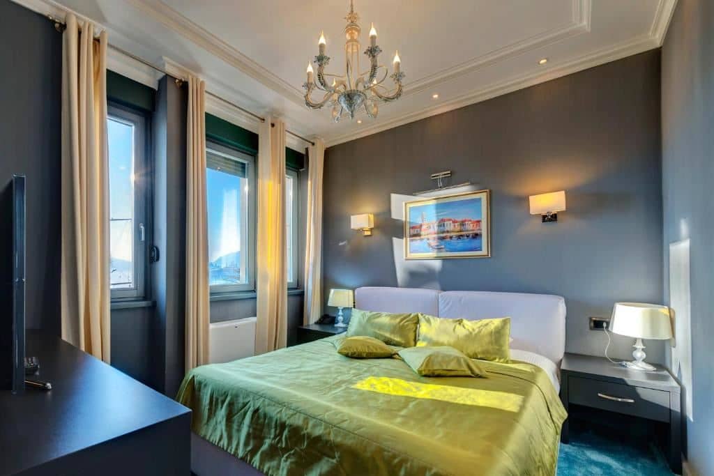 rooms-suite-sea-view-single