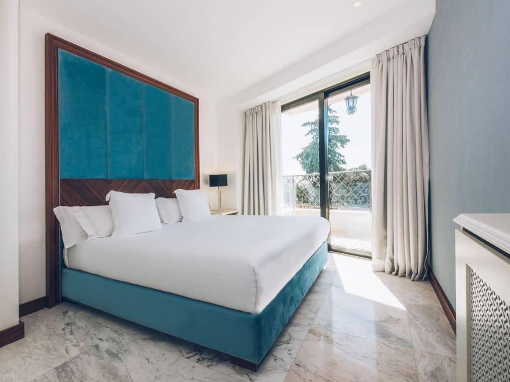 rooms-double-superior-room