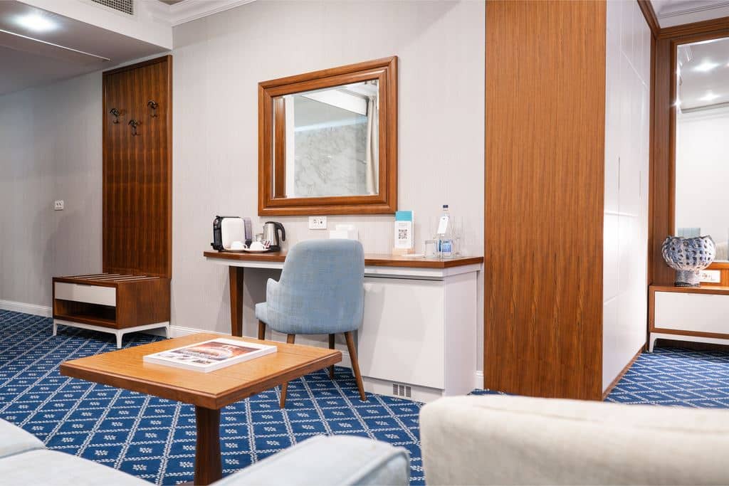 rooms-junior-suite