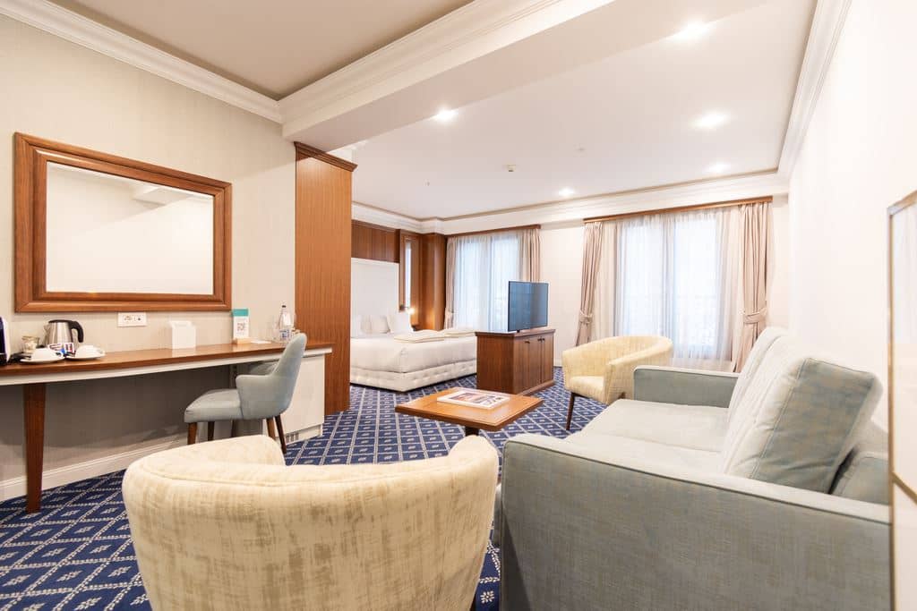rooms-junior-suite