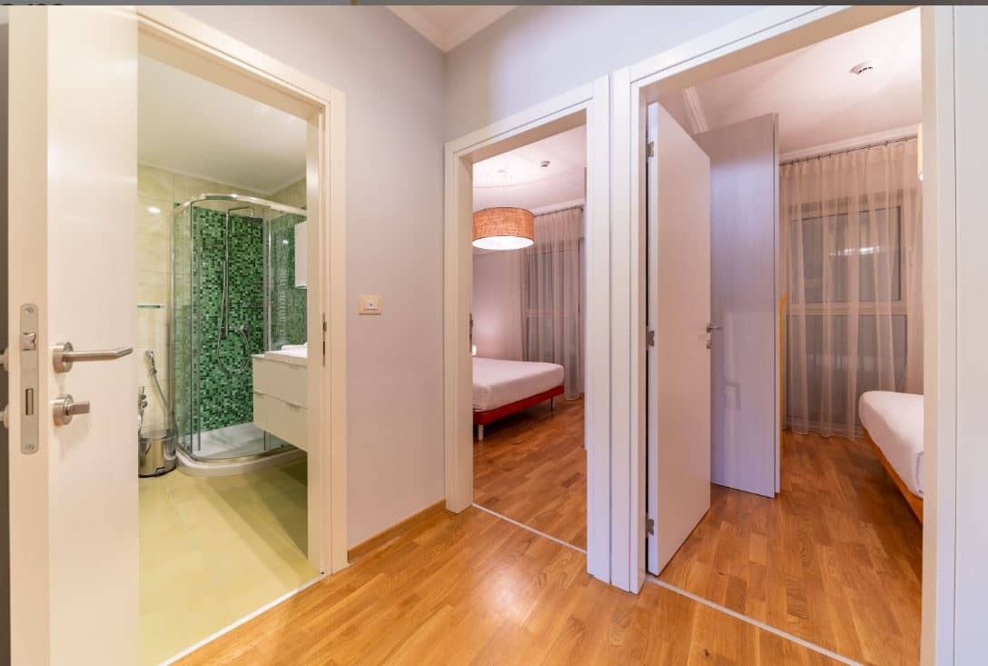rooms-three-bedroom-apartment-sea-view