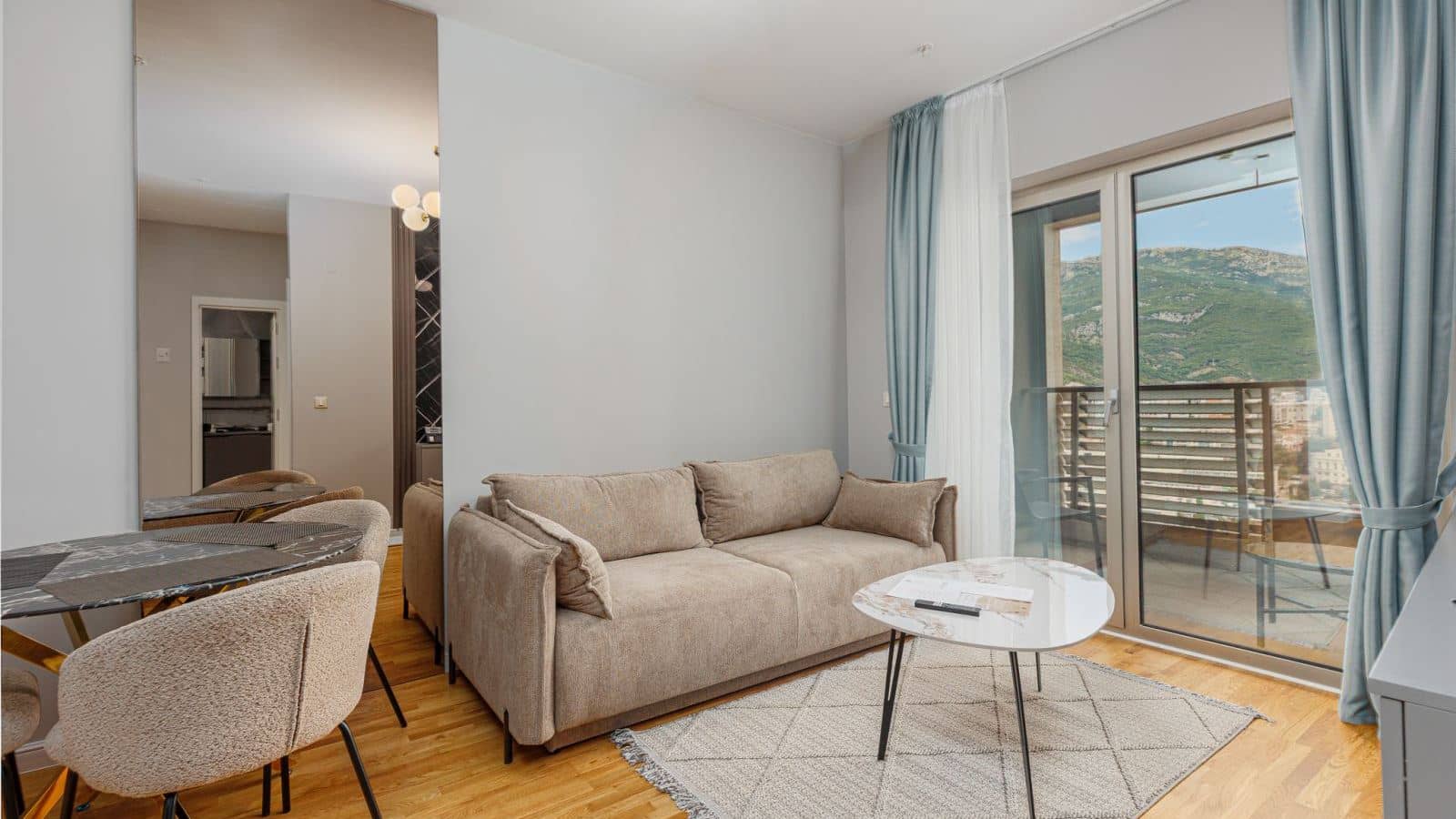 rooms-sea-view-skyline-onebedroom-apartment-with-terrace