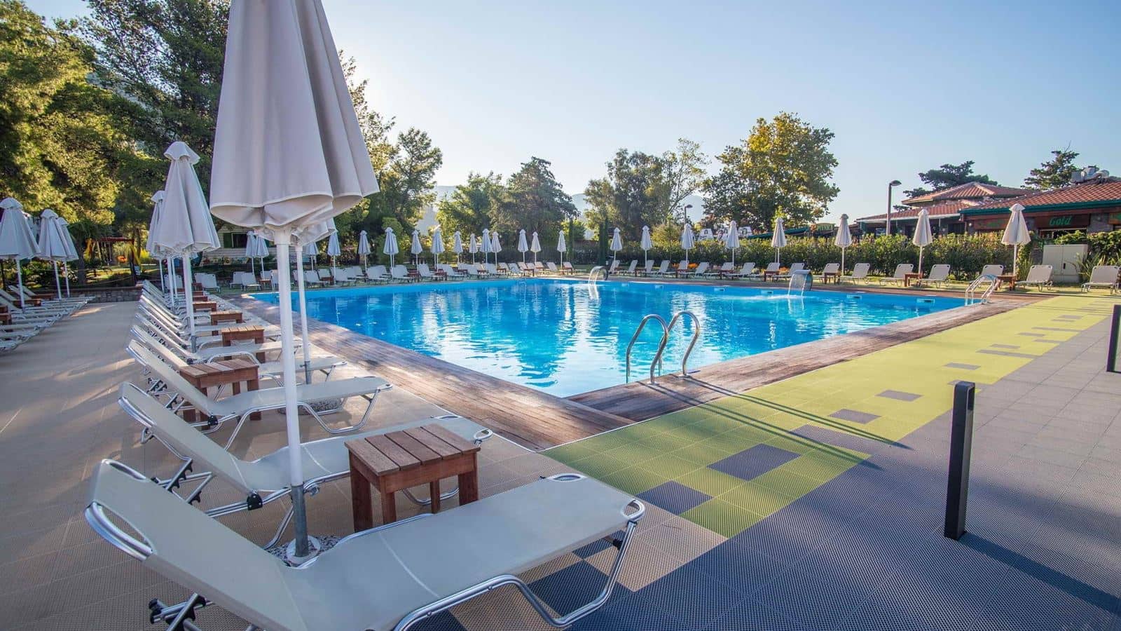 pools-pools