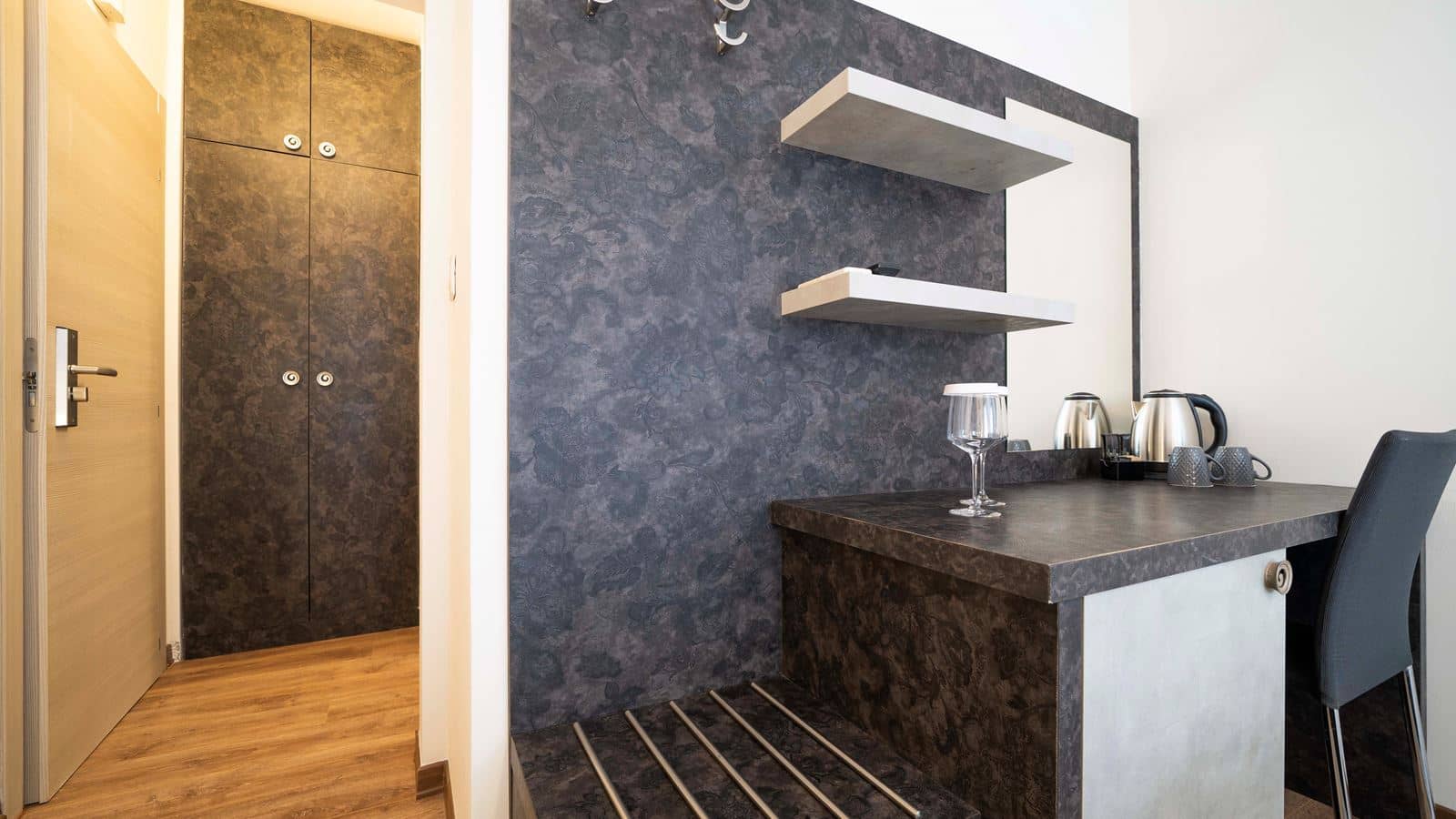 rooms-standard-double--twin-room-annex-building
