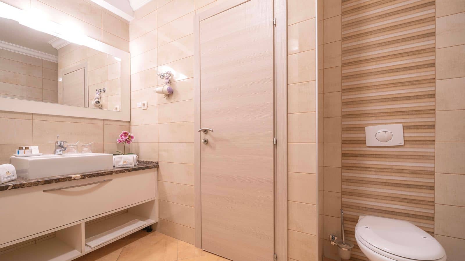 rooms-standard-double-room-with-extra-bed-annex-building