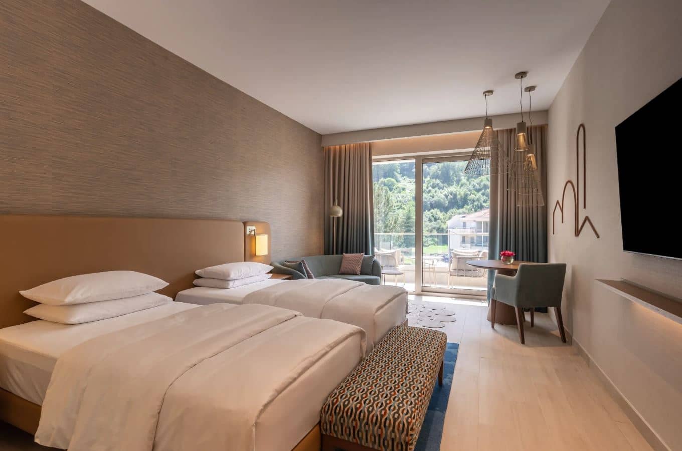 rooms-2-twin-beds-deluxe