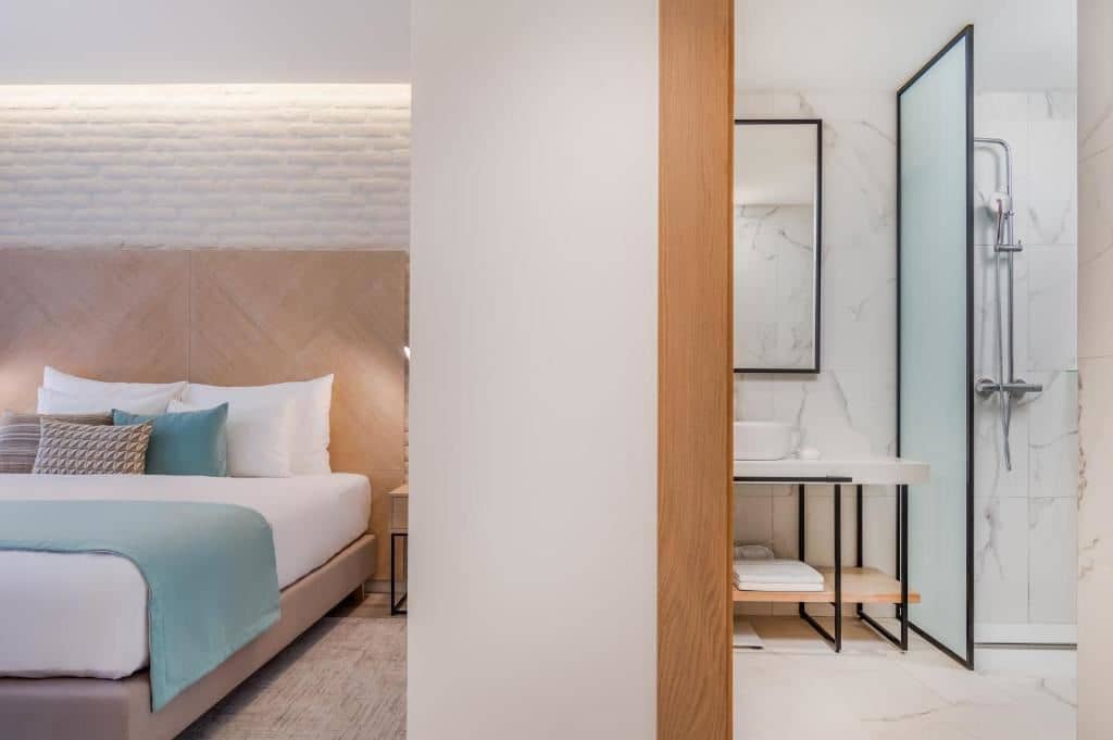 rooms-studio-with-kitchen-contemporary-building