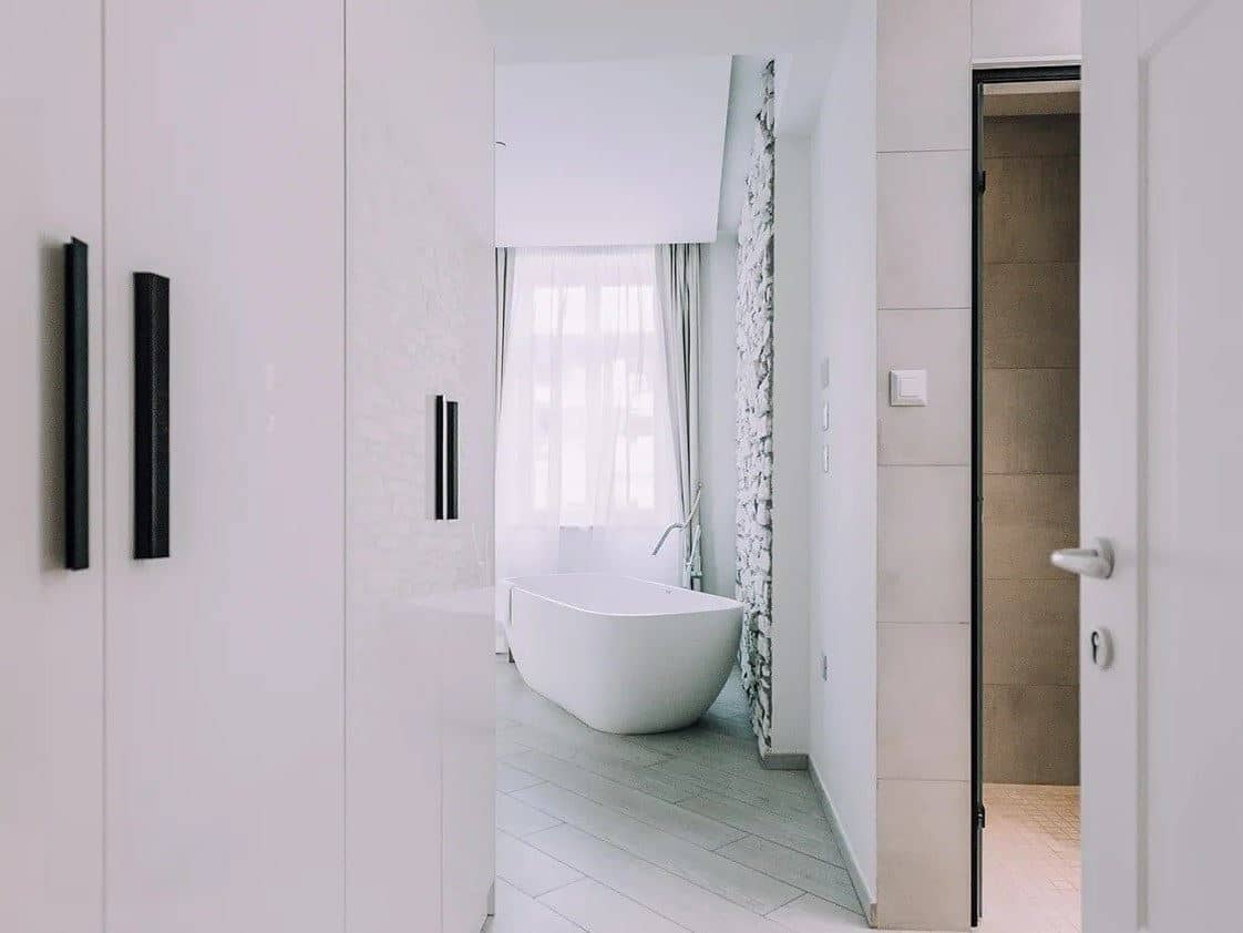 rooms-exclusive-suite-historical-building