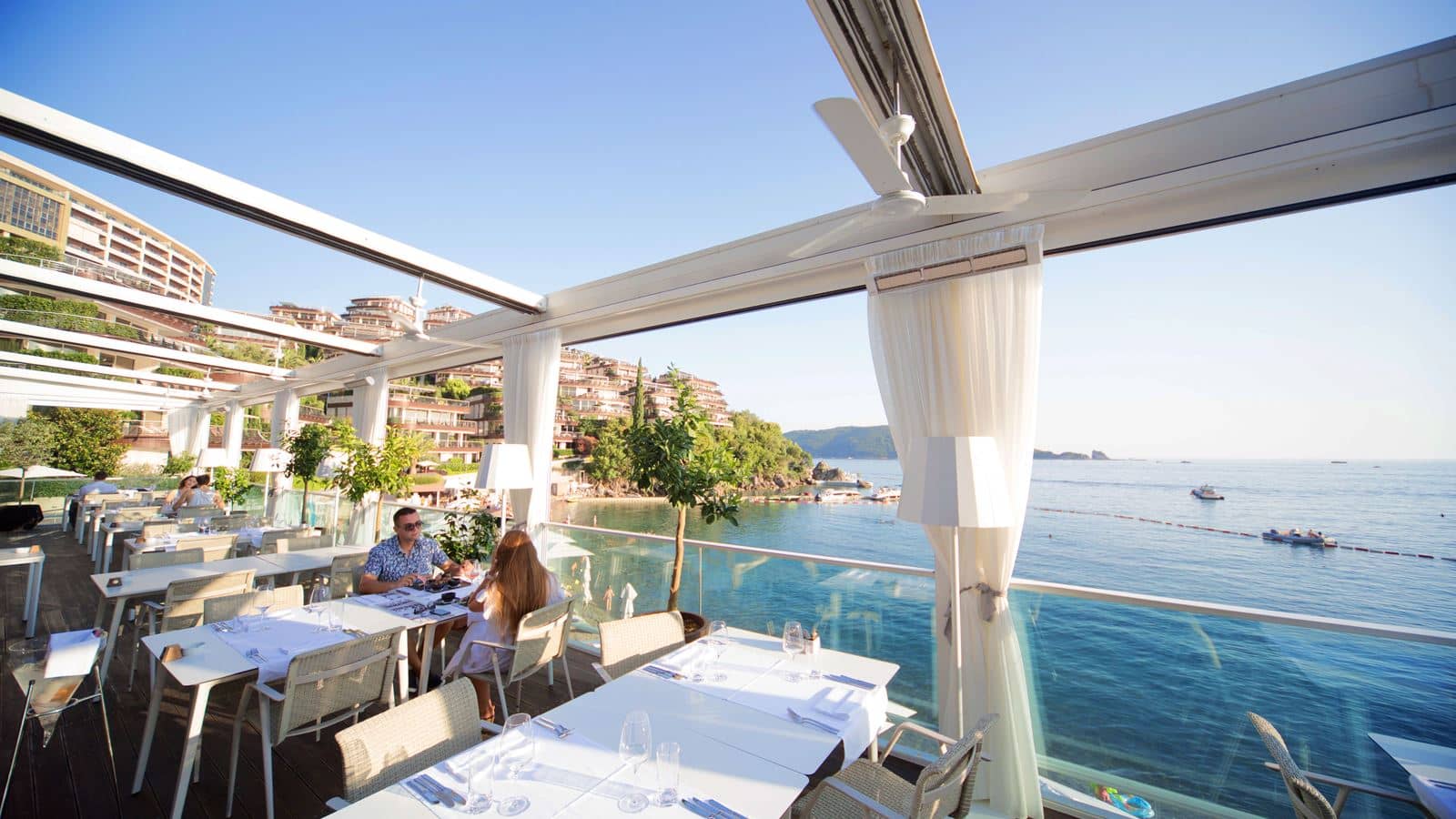 restaurants-dukley-seafront-restaurant