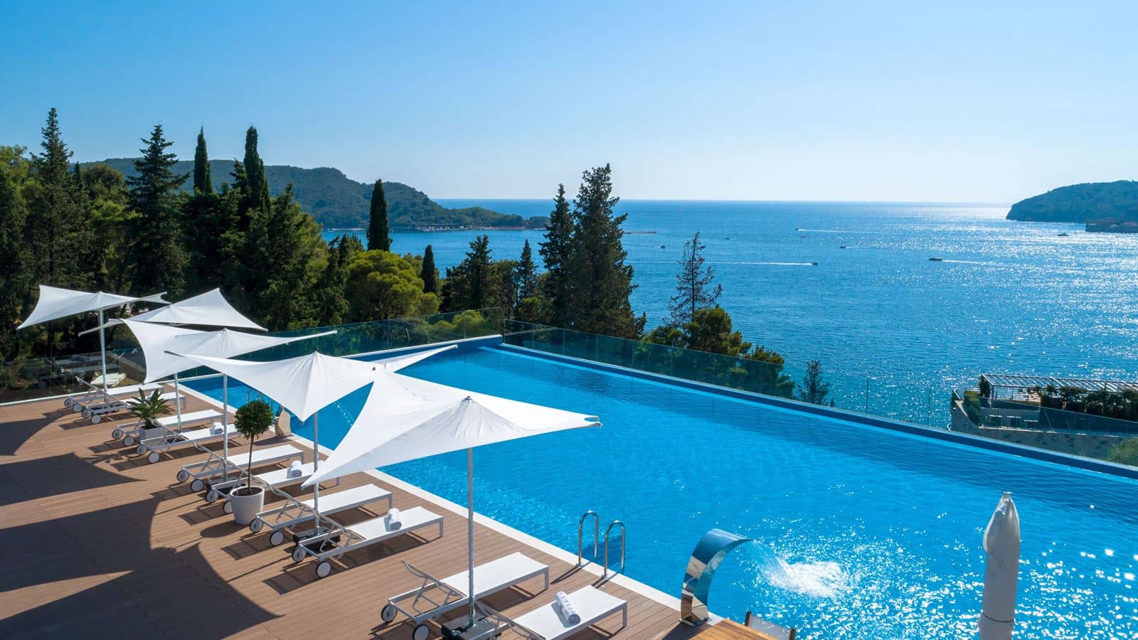 bars-pool-bar--infinity-pool-club