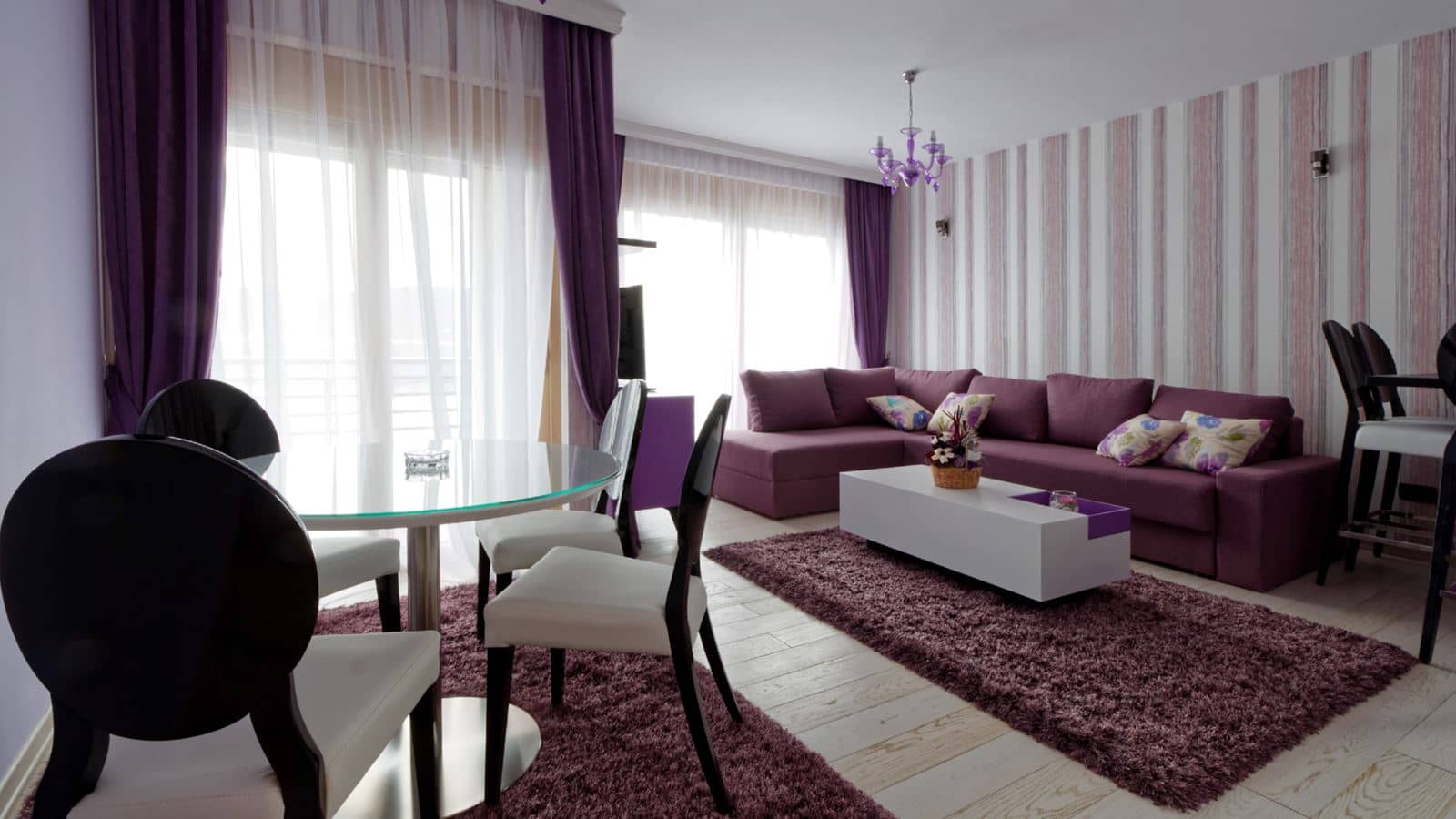 rooms-apartment-two-bedrooms-with-terrace