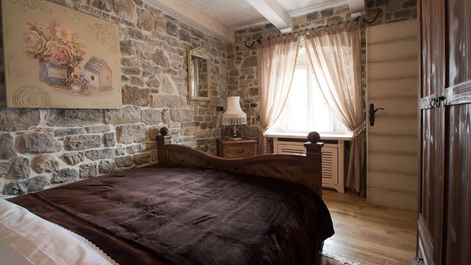 rooms-villa-three-bedrooms