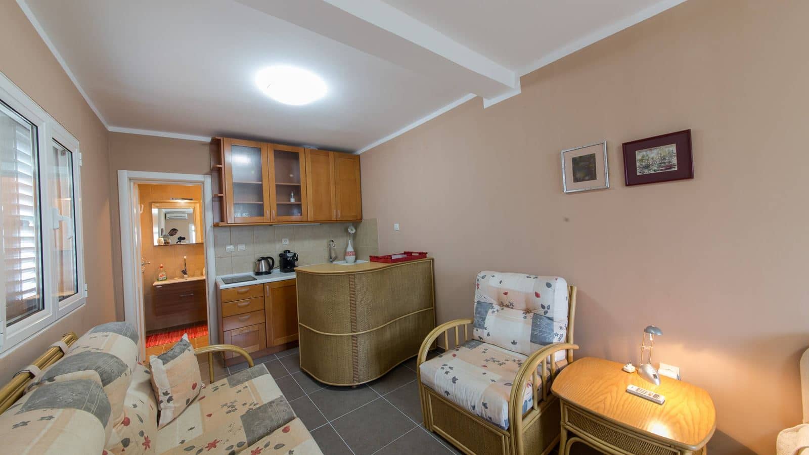 rooms-studio-capacity-4