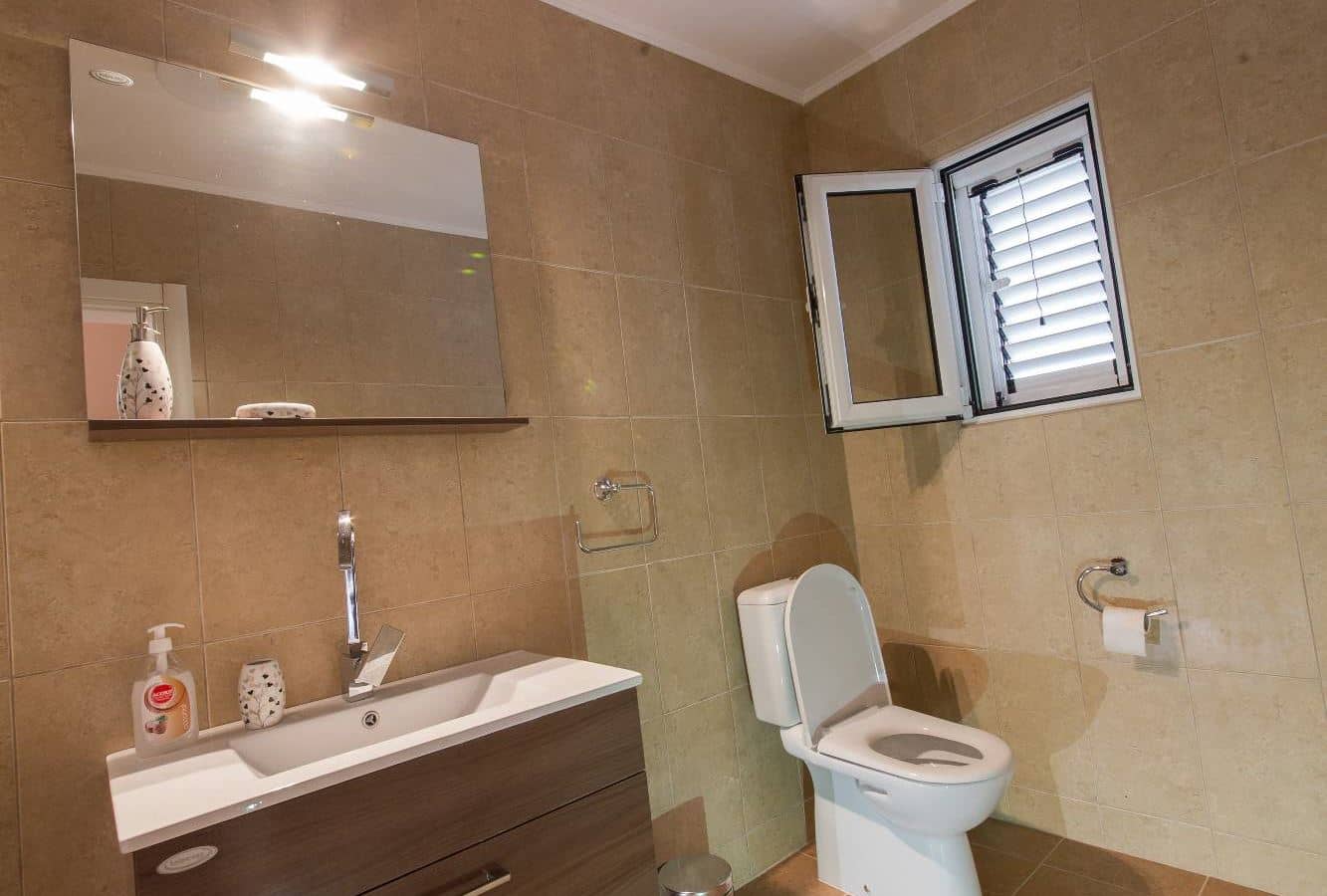 rooms-studio-capacity-2