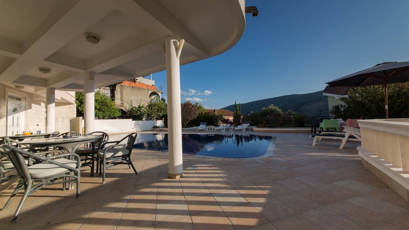rooms-villa-three-bedrooms