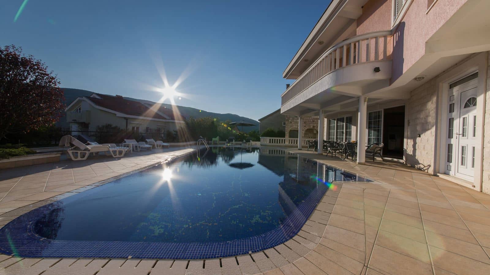 rooms-villa-three-bedrooms