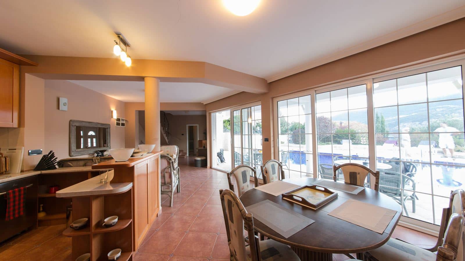 rooms-villa-three-bedrooms
