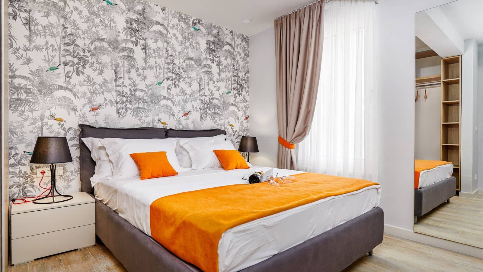 rooms-apartment-deluxe-one-bedroom