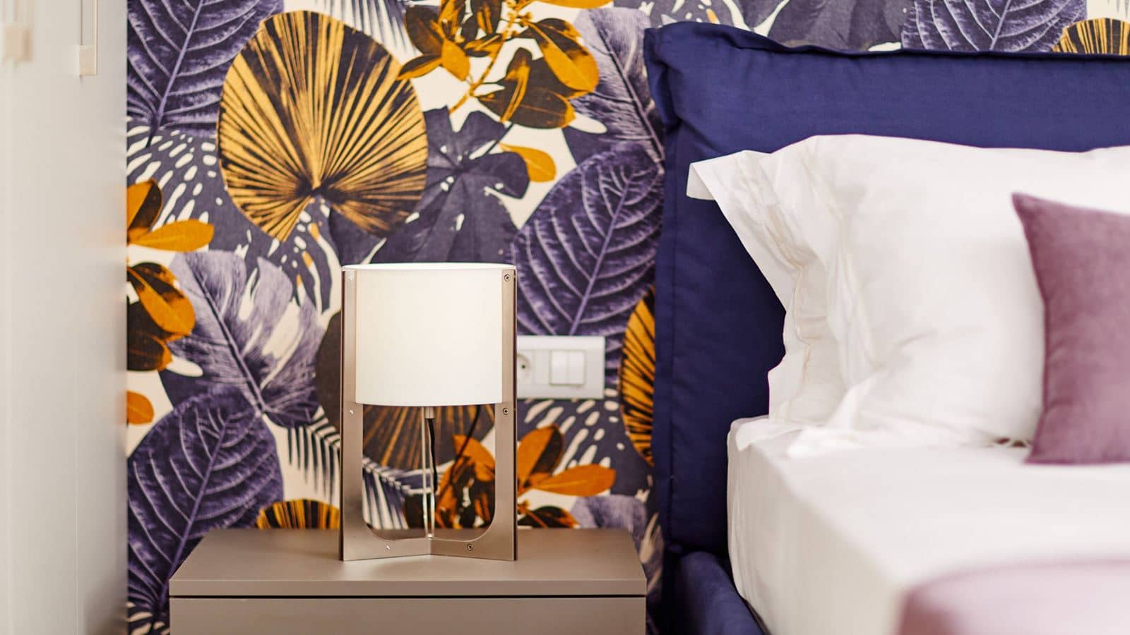 rooms-apartment-deluxe-one-bedroom