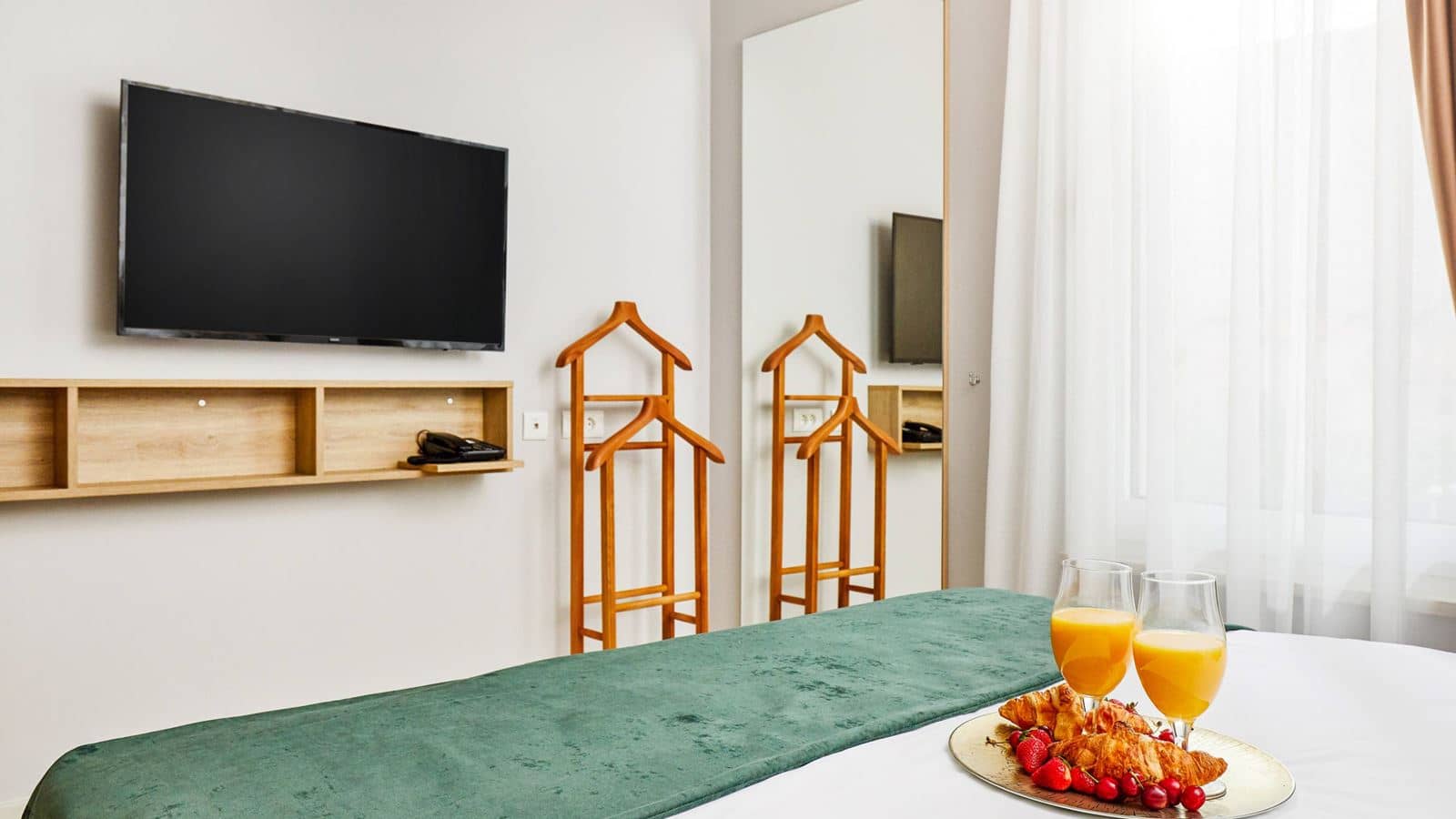 rooms-apartment-deluxe-one-bedroom